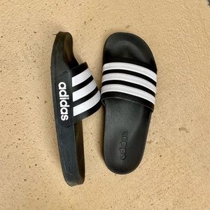 Adidas Slides Mens Size 8 black with white stripes